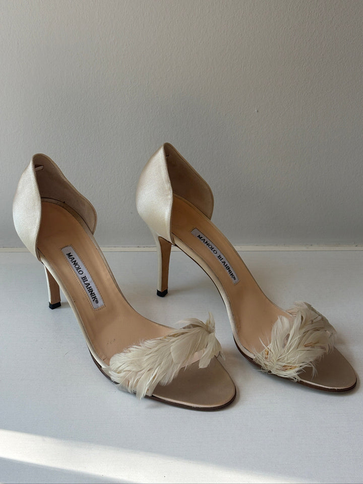 Manolo Blahnik Ivory Satin Feather Heels