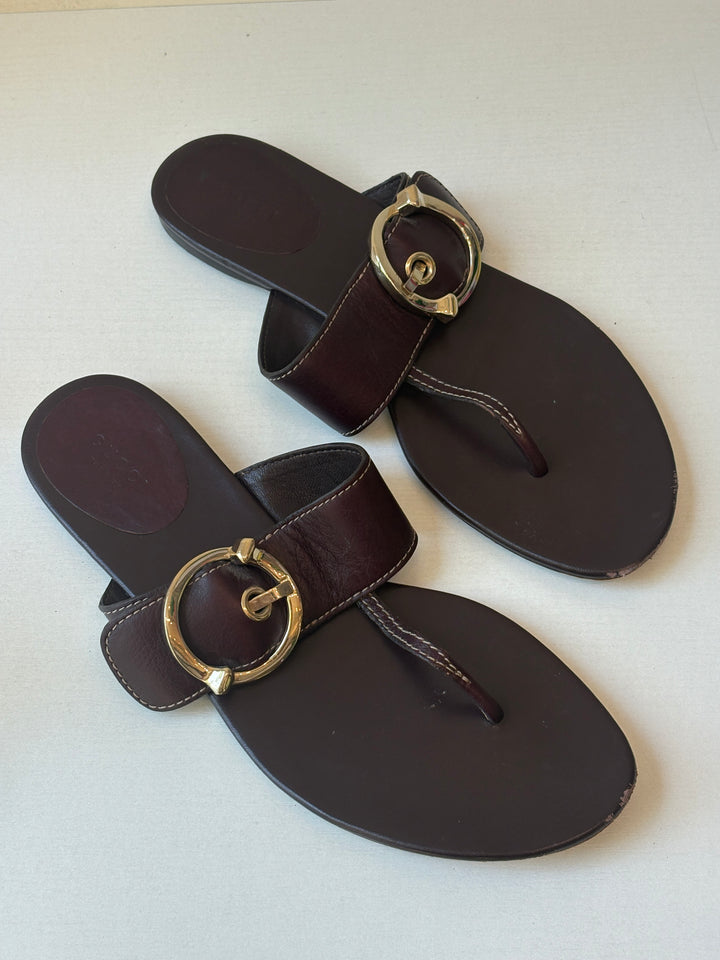 Gucci Brown Leather Horsebit Thong Sandals