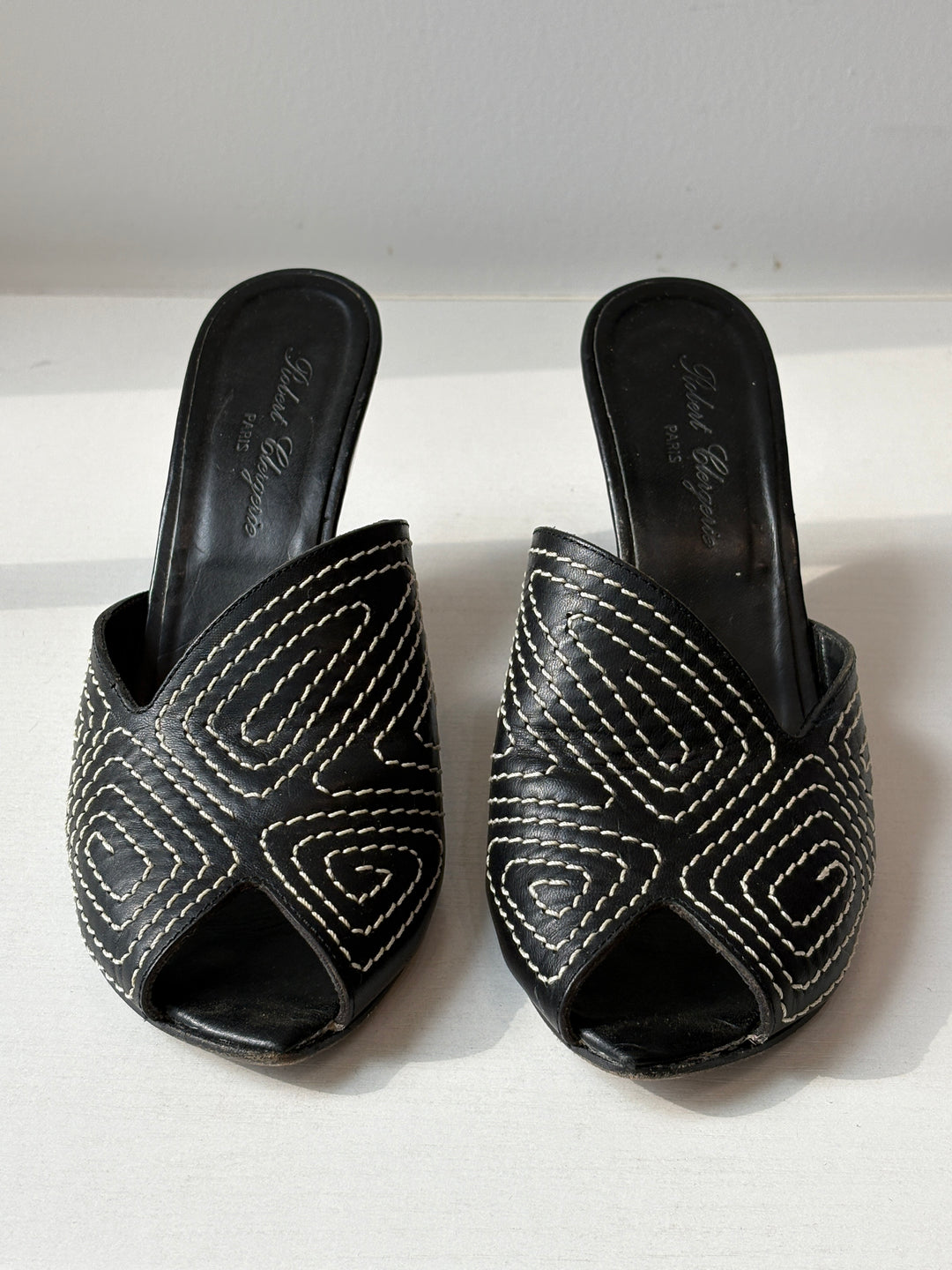 Robert Clergerie Black Leather Sculpted-Heel Mules with Contrast Stitching