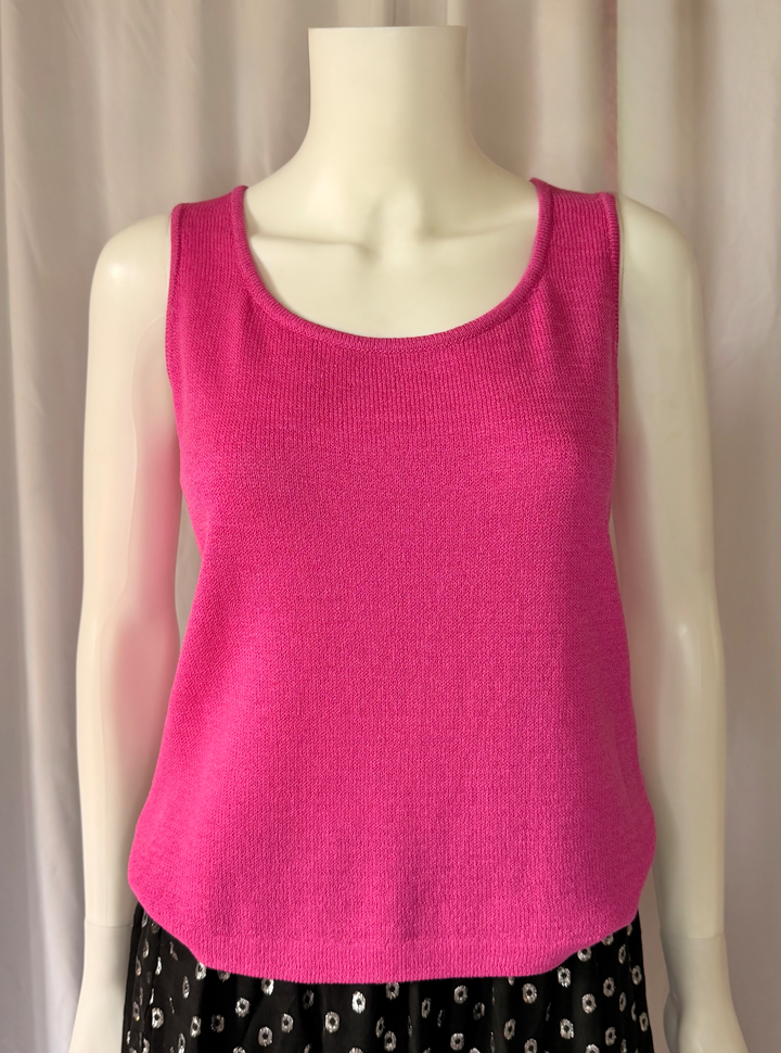 St. John Collection Pink Knit Shell Top